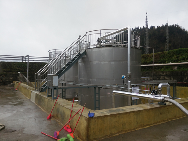 液體硝酸銨儲(chǔ)罐